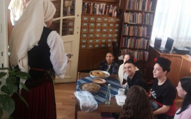 Българската коледна традиция и нашите ученици