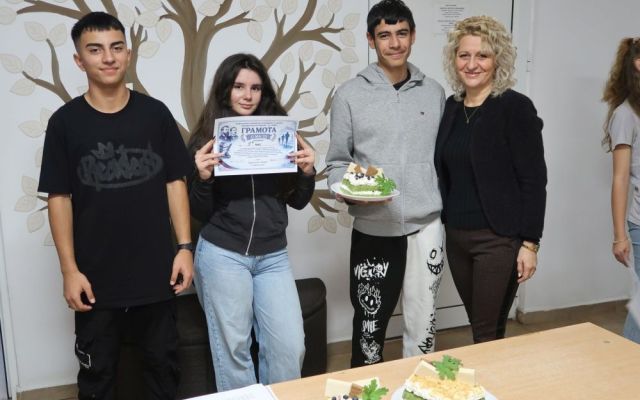 Духът на будителите оживя във вълнуваща викторина в ПГХТ – Сливен