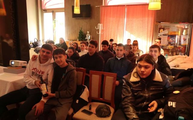 Практически занятия с представители от науката, бизнеса, публичния и неправителствения сектор