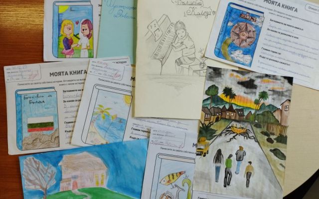 Учениците от 8-ми клас при ПГХТ „Акад. Н. Неделчев“-Сливен в часовете по БЕЛ със старши учител г-жа Катя Радева  осъществиха проект „Моята книга“ [06.02.2024]