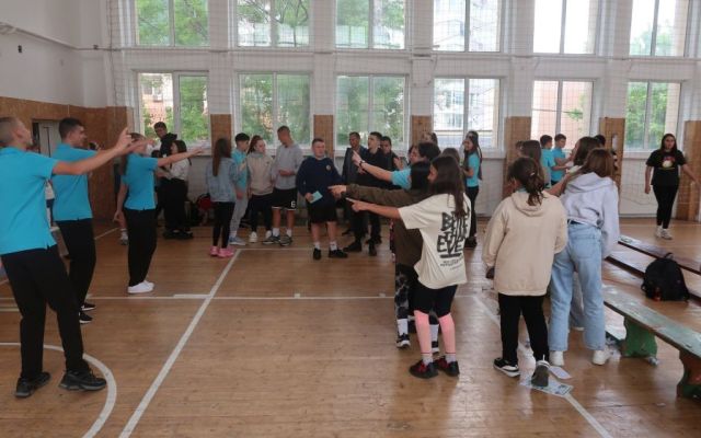 Клуб „Анимационен хоризонт“ с нова изява в ОУ “Христо Ботев“ [14.05.2025]