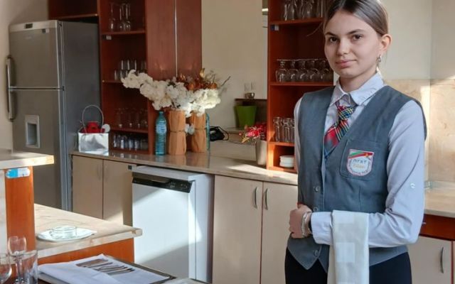 Триумф на таланта и професионализма в ПГХТ „Академик Неделчо Неделчев“ [23.01.2026]