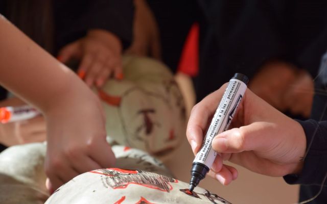 На Хелоуин в игри и забава