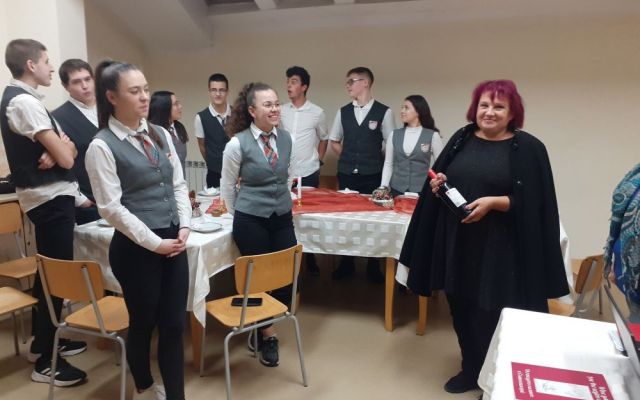 Новогодишна атмосфера с ароматни ястия, легенди за виното и разкази  за днешните винари.