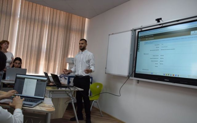 ПГХТ „Акад. Н. Неделчев“ откри модерен STEM център