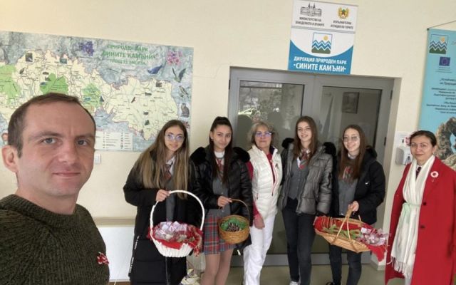 Пролетно настроение и „Игри на родолюбците“ на 1-ви март в ПГХТ “Акад. Неделчо Неделчев“