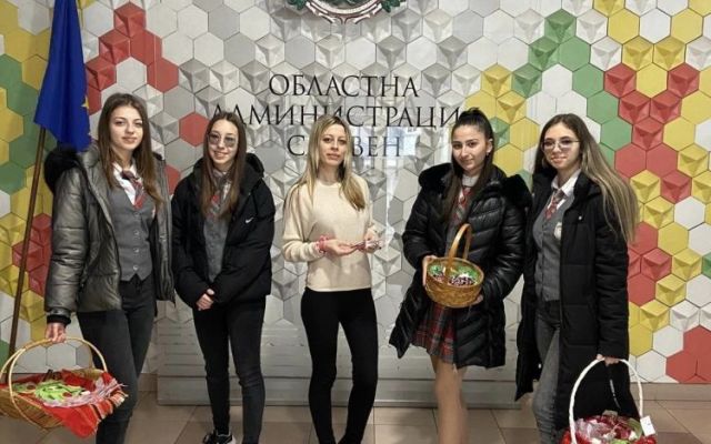Пролетно настроение и „Игри на родолюбците“ на 1-ви март в ПГХТ “Акад. Неделчо Неделчев“