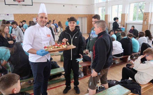 Клуб „Анимационен хоризонт“ с нова изява в ОУ “Христо Ботев“