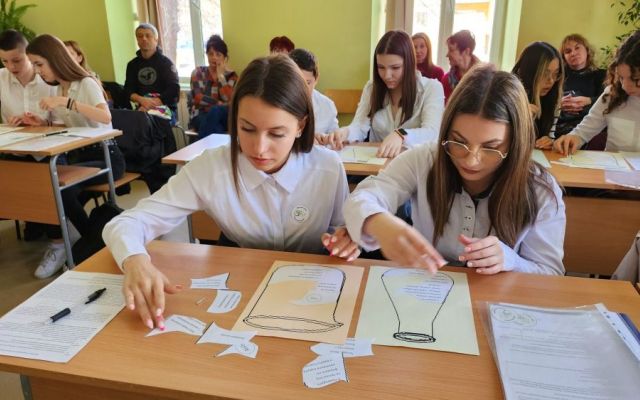 Проект „ Красива наука 1“  в час по химия и опазване на околната среда