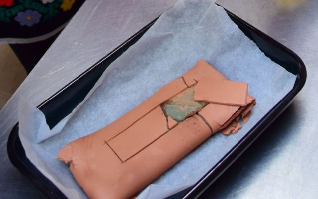 В очакване на Никулден с Дора Куршумова  и учениците на ПГХТ „Акад. Н. Неделчев“